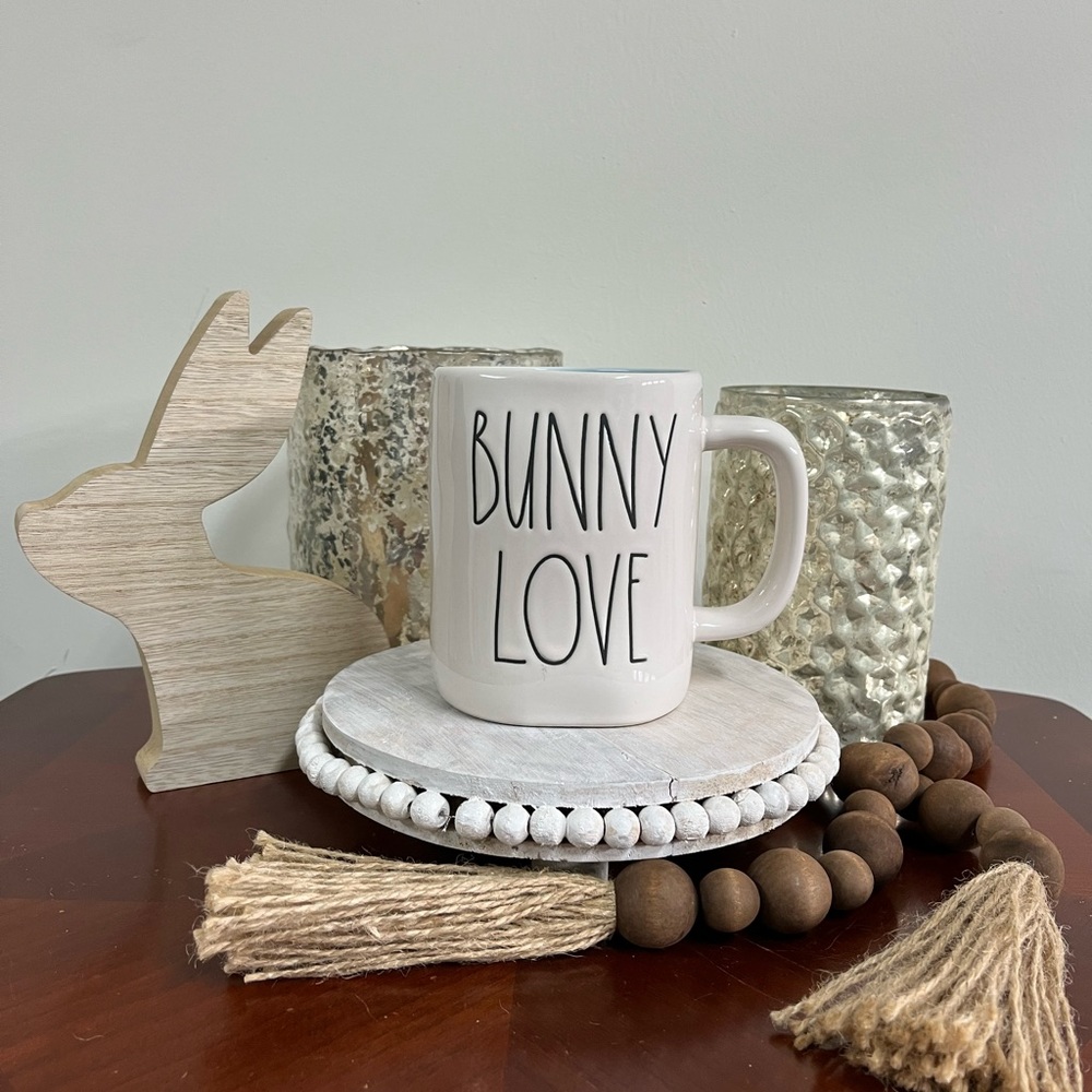 Rae Dunn Easter mug